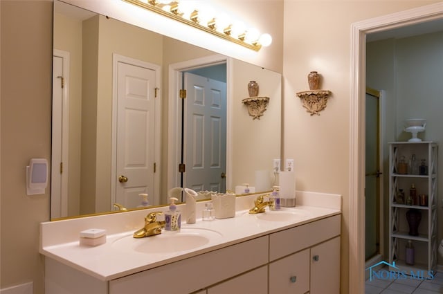 1533 Eaglebrook Rd Unit 1533, Toledo, OH 43615 - full bath featuring double vanity and tile patterned floors