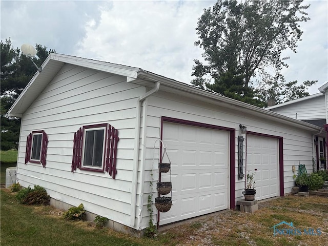 9097 Custar Rd, Custar, OH 43511 - view of garage