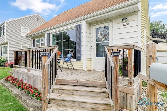 3122 Winston Blvd, Toledo, OH 43614 - view of deck
