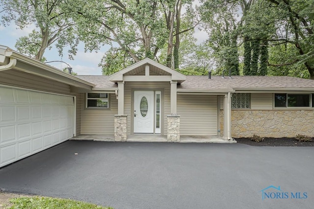 2929 Wicklow Rd, Toledo, OH 43606 - photo 2