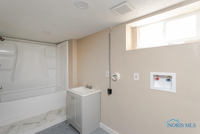 1553 Flormar Ct, Toledo, OH 43612 - laundry room with hookup for a washing machine and baseboards