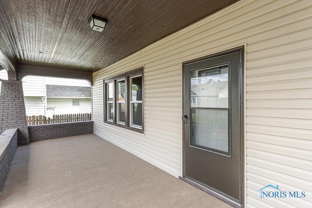 1553 Flormar Ct, Toledo, OH 43612 - doorway to property with a porch