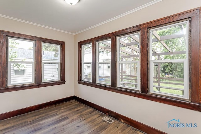 1553 Flormar Ct, Toledo, OH 43612 - view of unfurnished sunroom