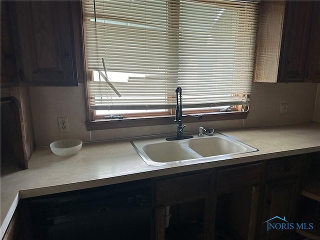 1623 W Central Ave, Toledo, OH 43606 - kitchen with dishwasher and light countertops