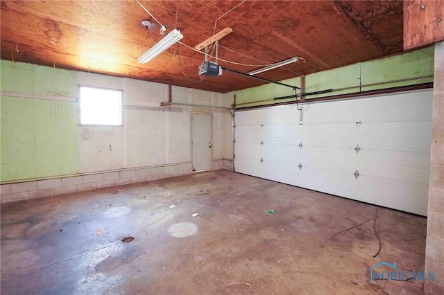 601 Edith Ave, Findlay, OH 45840 - garage featuring a garage door opener