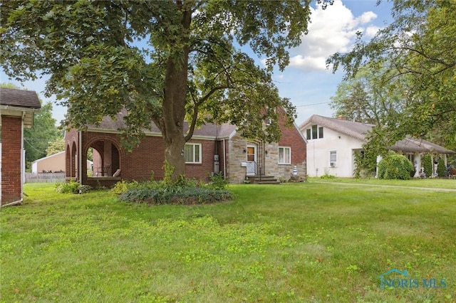 2361 Tremainsville Rd, Toledo, OH 43613 - photo 5