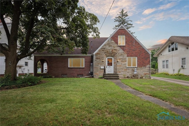 2361 Tremainsville Rd, Toledo, OH 43613 - photo 2