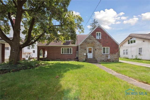 2361 Tremainsville Rd, Toledo, OH 43613 - photo 7