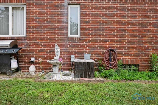 2361 Tremainsville Rd, Toledo, OH 43613 - photo 39