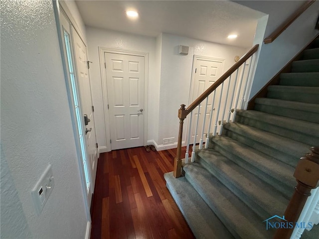 9151 Rolling Hill Rd, Holland, OH 43528 - foyer with stairway, wood finished floors, recessed lighting, and a textured wall