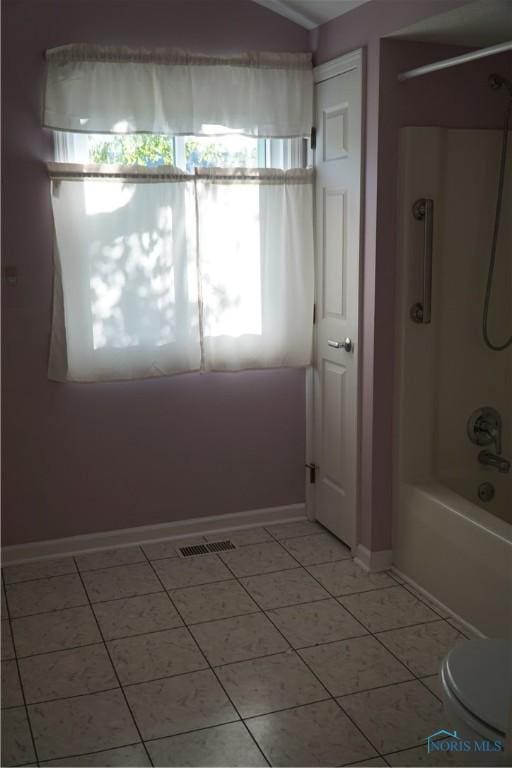 2412 Mckivett Dr Unit 2412, Toledo, OH 43615 - photo 23