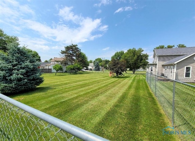 112 E Church St, Stryker, OH 43557 - photo 4