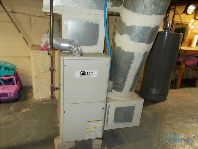 431 Fillmore St, Napoleon, OH 43545 - utilities featuring water heater