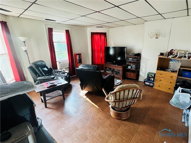 221 S 7th St, Upper Sandusky, OH 43351 - living area featuring a paneled ceiling