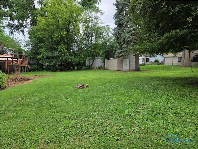 3651 Treelawn Dr, Toledo, OH 43614 - photo 29