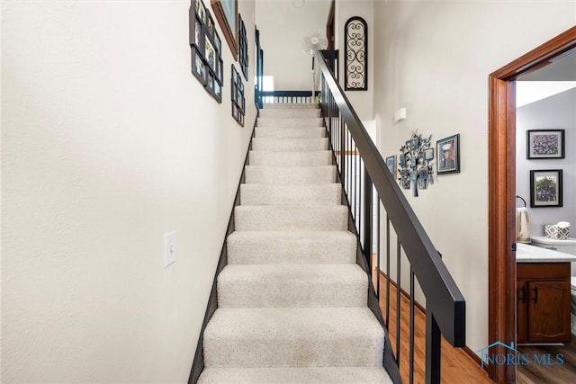 30 Meadowpond Dr, Perrysburg, OH 43551 - photo 17
