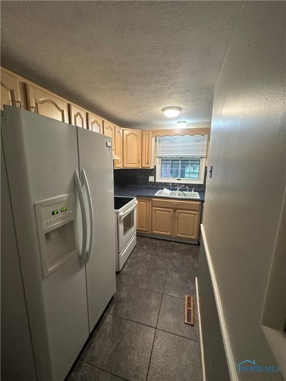 1390 Athena Dr, Kent, OH 44240 - photo 7
