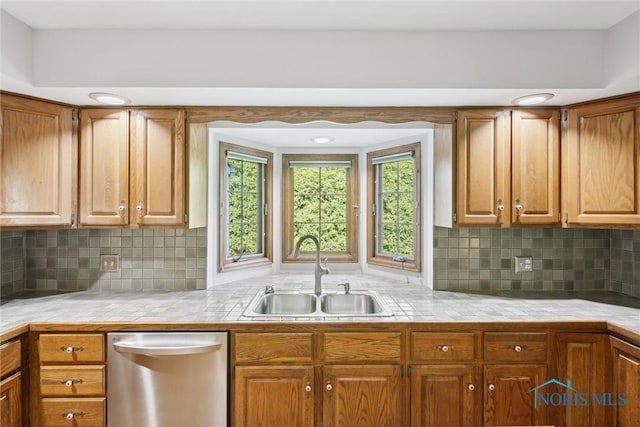 2949 Secretariat Rd, Ottawa Hills, OH 43615 - photo 12