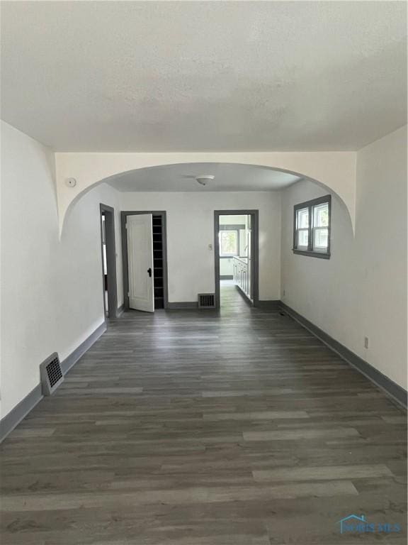 3240 Northwood Ave, Toledo, OH 43606 - photo 2