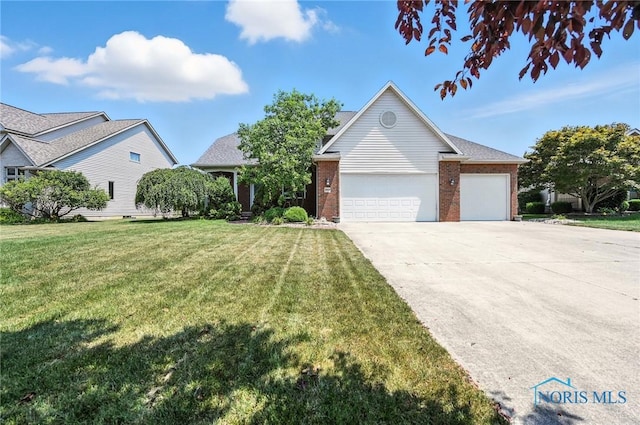 8405 Indian Lake Dr, Findlay, OH 45840 - photo 1