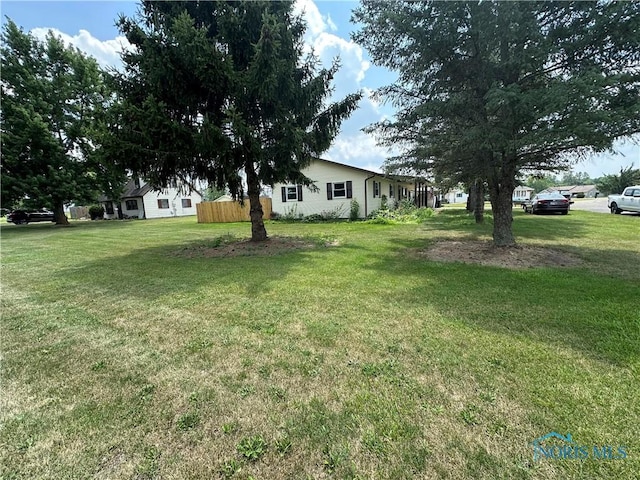 661 Wood Dr, Montpelier, OH 43543 - photo 4