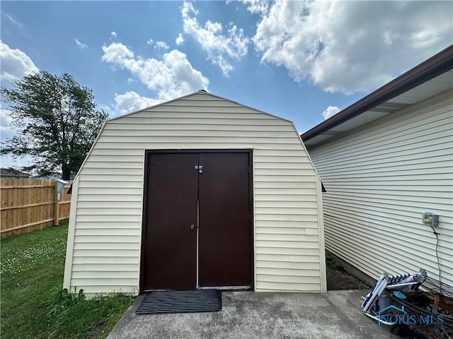 661 Wood Dr, Montpelier, OH 43543 - photo 10