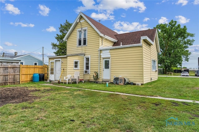 912 Mcdougal St, Fostoria, OH 44830 - photo 5