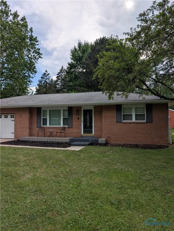404 Erie St, Bowling Green, OH 43402 - photo 1