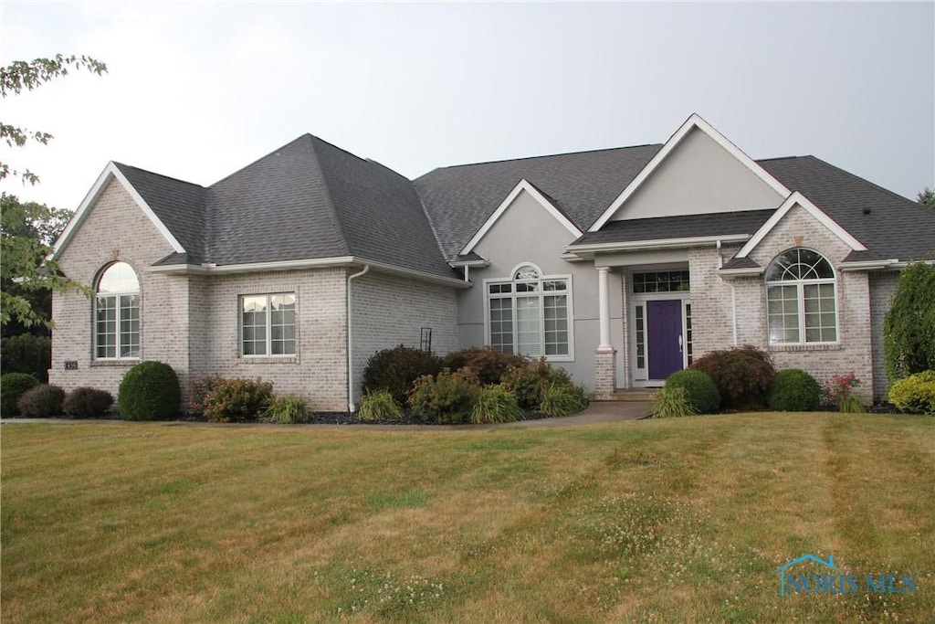 439 River Front Dr, Defiance, OH 43512 - photo 1