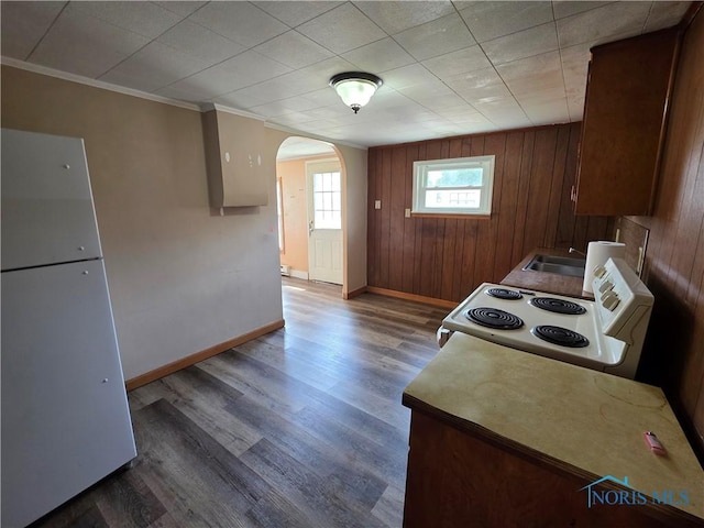 323 N Keyser Ave, Deshler, OH 43516 - photo 5