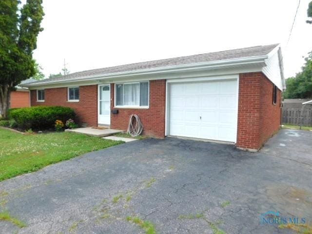 530 Davis St, Findlay, OH 45840 - photo 2