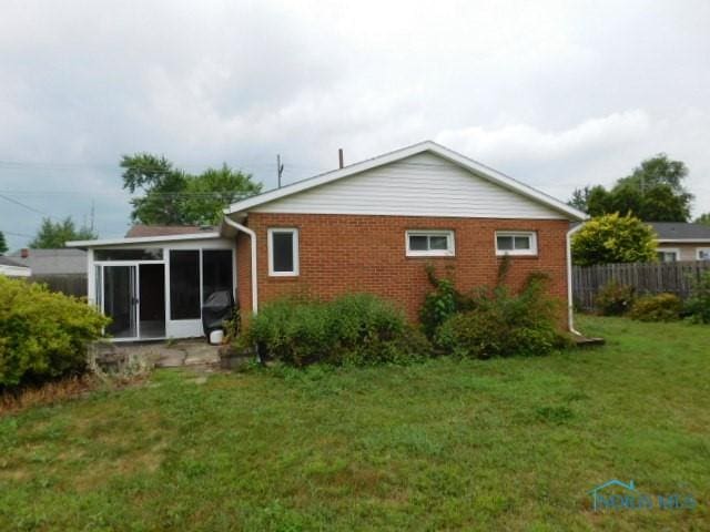 1209 Bolton St, Findlay, OH 45840 - photo 14