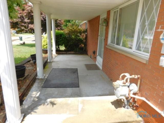 1209 Bolton St, Findlay, OH 45840 - photo 17