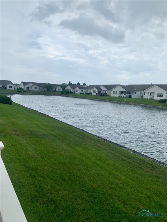 4262 E Waterbend Dr, Maumee, OH 43537 - photo 10