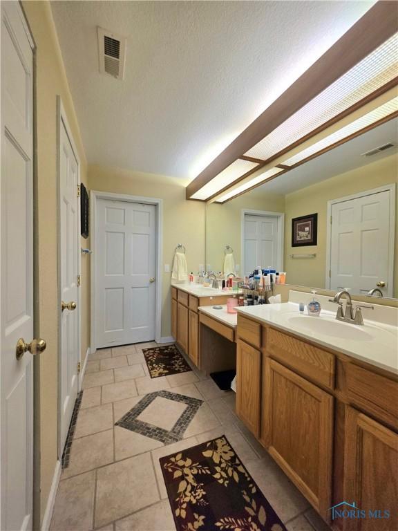 7751 Greenville Xing Unit 9-7751, Waterville, OH 43566 - photo 25