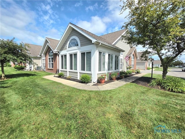 7751 Greenville Xing Unit 9-7751, Waterville, OH 43566 - photo 1