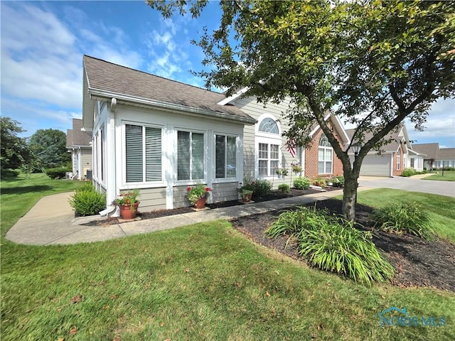 7751 Greenville Xing Unit 9-7751, Waterville, OH 43566 - photo 3