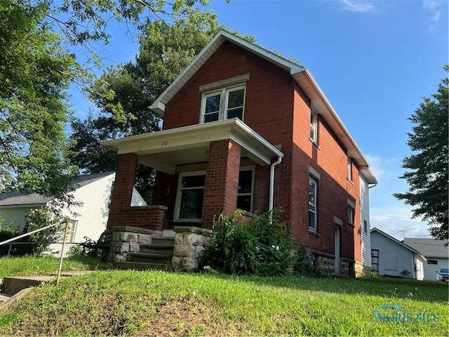 712 Howland St, Fremont, OH 43420 - photo 1