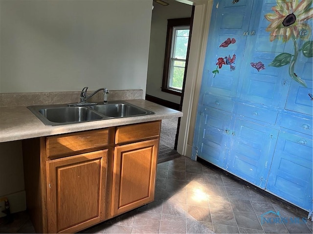 712 Howland St, Fremont, OH 43420 - photo 12