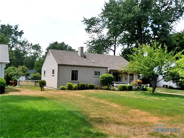 5729 Elliott Dr, Sylvania, OH 43560 - photo 1