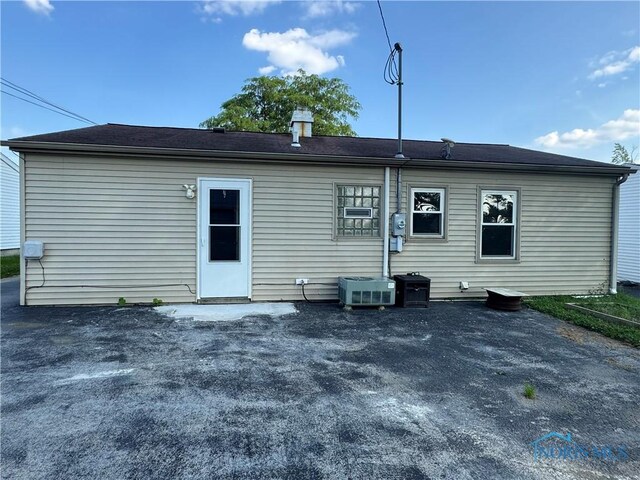 1216 Concord Ct, Findlay, OH 45840 - photo 5