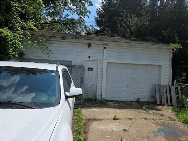 3219 Elyria Rd, Vermillion, OH 44089 - photo 10