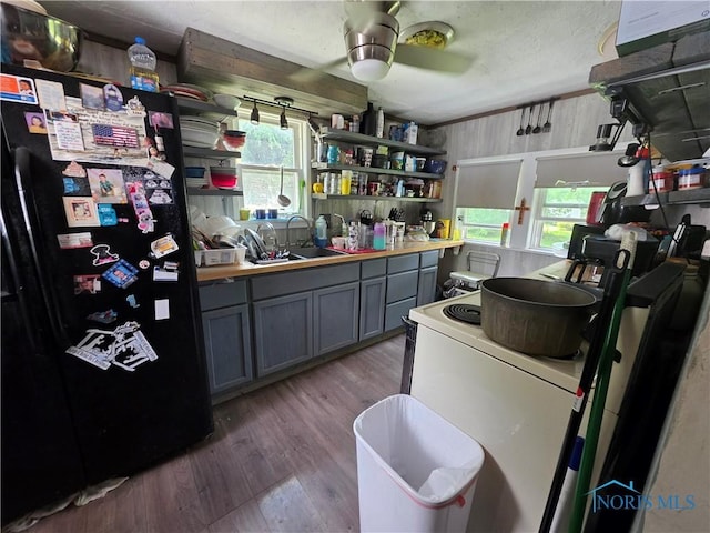 3219 Elyria Rd, Vermillion, OH 44089 - photo 16