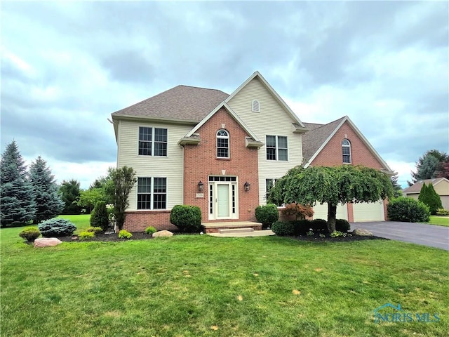 7135 Rolling Meadow Ln, Maumee, OH 43537 - photo 1