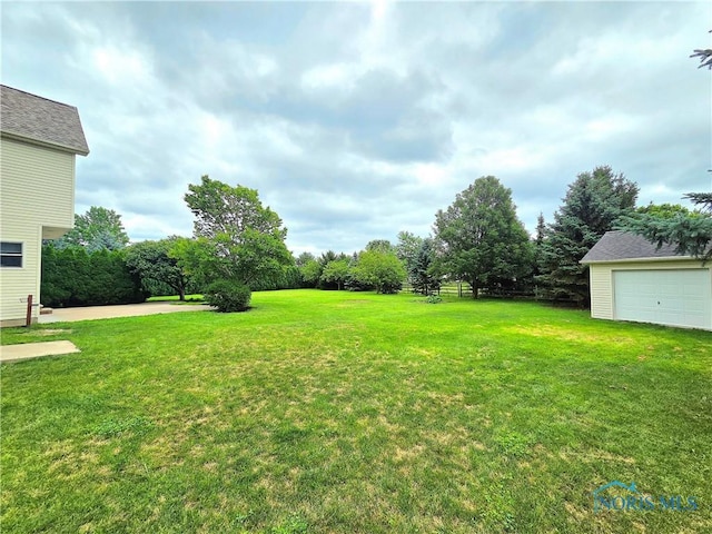 7135 Rolling Meadow Ln, Maumee, OH 43537 - photo 3