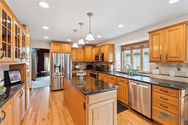 608 E Park Way, Oregon, OH 43616 - photo 15