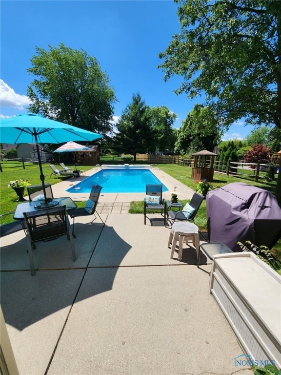 7047 Crosscreek Dr, Maumee, OH 43537 - photo 21