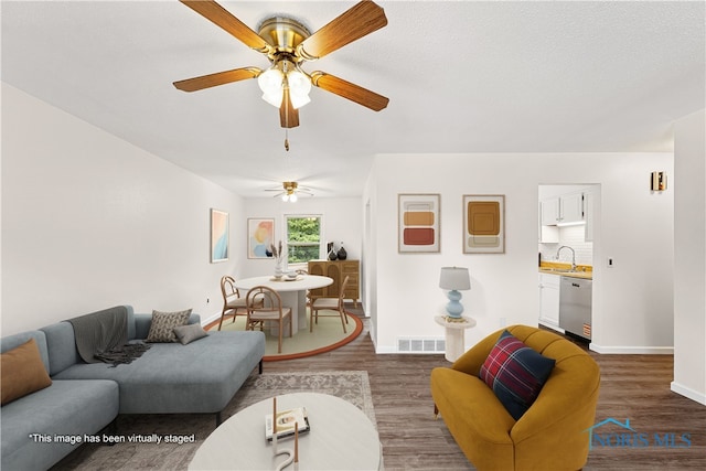 26889 Oakmead Dr, Perrysburg, OH 43551 - photo 5
