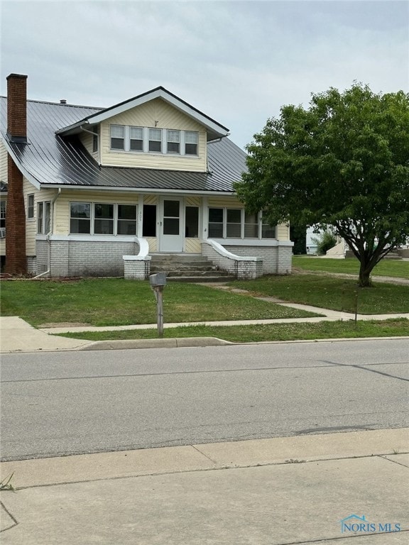 305 1st St, Pioneer, OH 43554 - photo 1