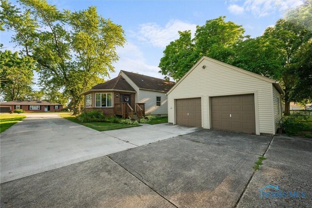 5740 Moline Martin Rd, Walbridge, OH 43465 - photo 36